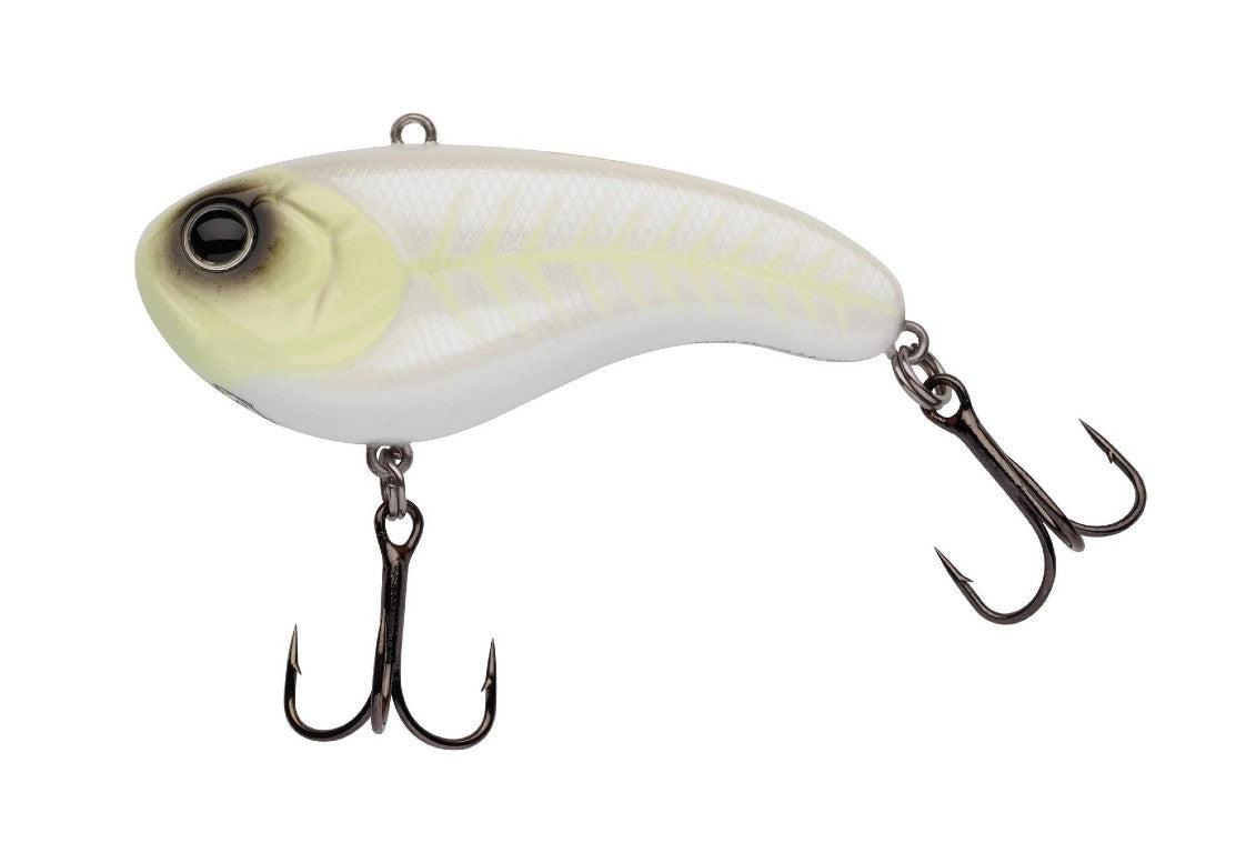 BERKLEY FLATT SHAD 5CM 11G Flatt Shad on ainutlaatuinen ja äänetön tärinäsyötti, mikä tekee siitä todella tehokkaan vieheen petokaloille. Varsinkaan ahven ei voi vastustaa Flatt Shadiä. Loistava viehe heittokalastukseen
