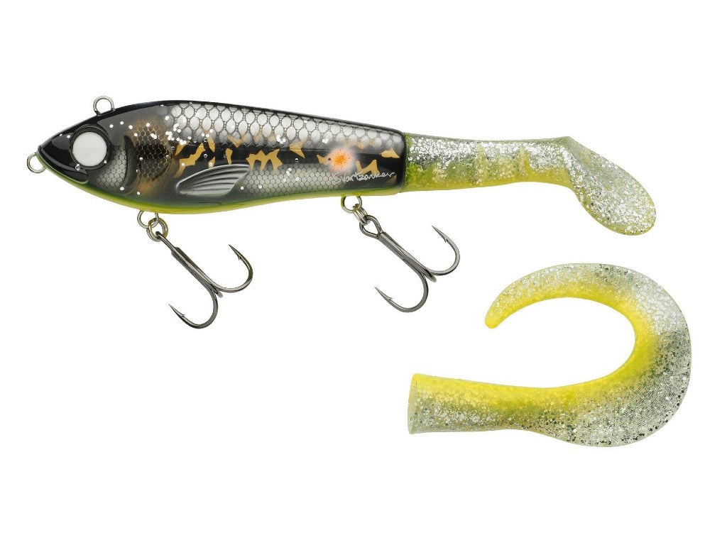 ABU GARCIA SVARTZONKER MCHYBRID 16.5CM 74G On  todella pyytävä hybridiviehe / haukiviehe. Kaksi kiinnityskohtaa mahdollistavat säädettävän uinnin erilaisiin olosuhteisiin sekä pyrstö on myös vaihdettavissa sirppipyrstöön 